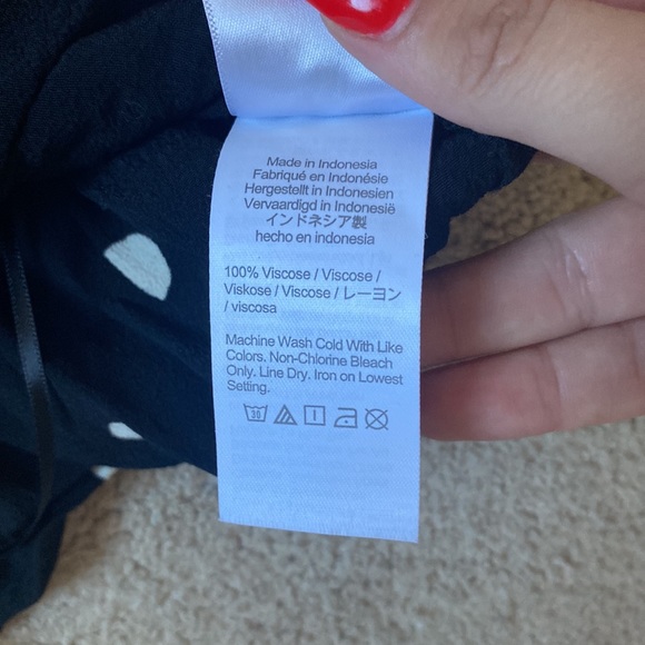 Polka dot j.Crew off shoulder crop - Picture 4 of 5